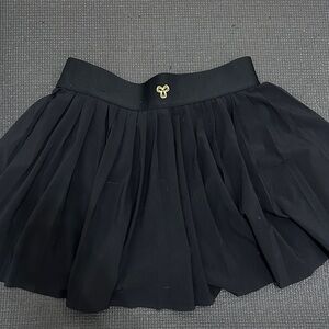 Elegant Black Pleated Skirt